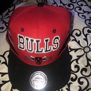 Bulls hat